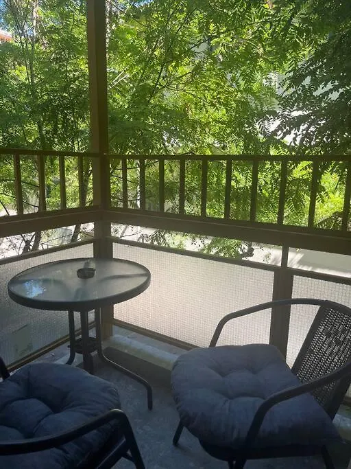 Amazing Apartment In The Center Салоники